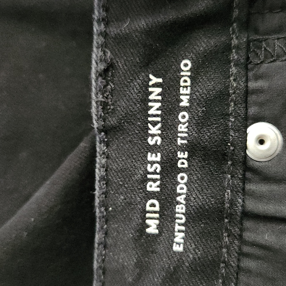 Universal Thread Jean's - Picture 8 of 8